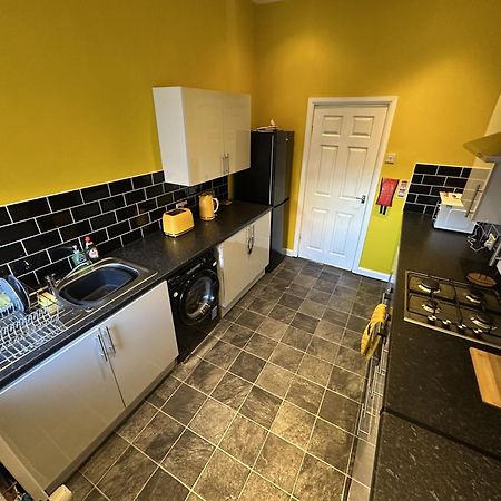 Large Ground Floor Apartment - South Shields - 3 Minutes From South Tyneside Hospital, 8 Minutes From Beach المظهر الخارجي الصورة